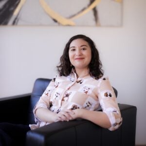 rachel-rosales-headshot
